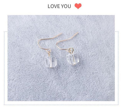 2017 New Hollow Geometry Earrings Heart Sweet Gold Love Earrings Women Gifts Jewelry Orecchini Brincos Pendientes Oorbellen